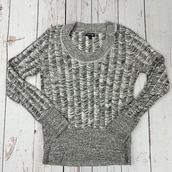 Apt. 9 Sweaters - Apt. 9 Women Gray White Chevron Marled Knit Scoop Neck Sweater Size M